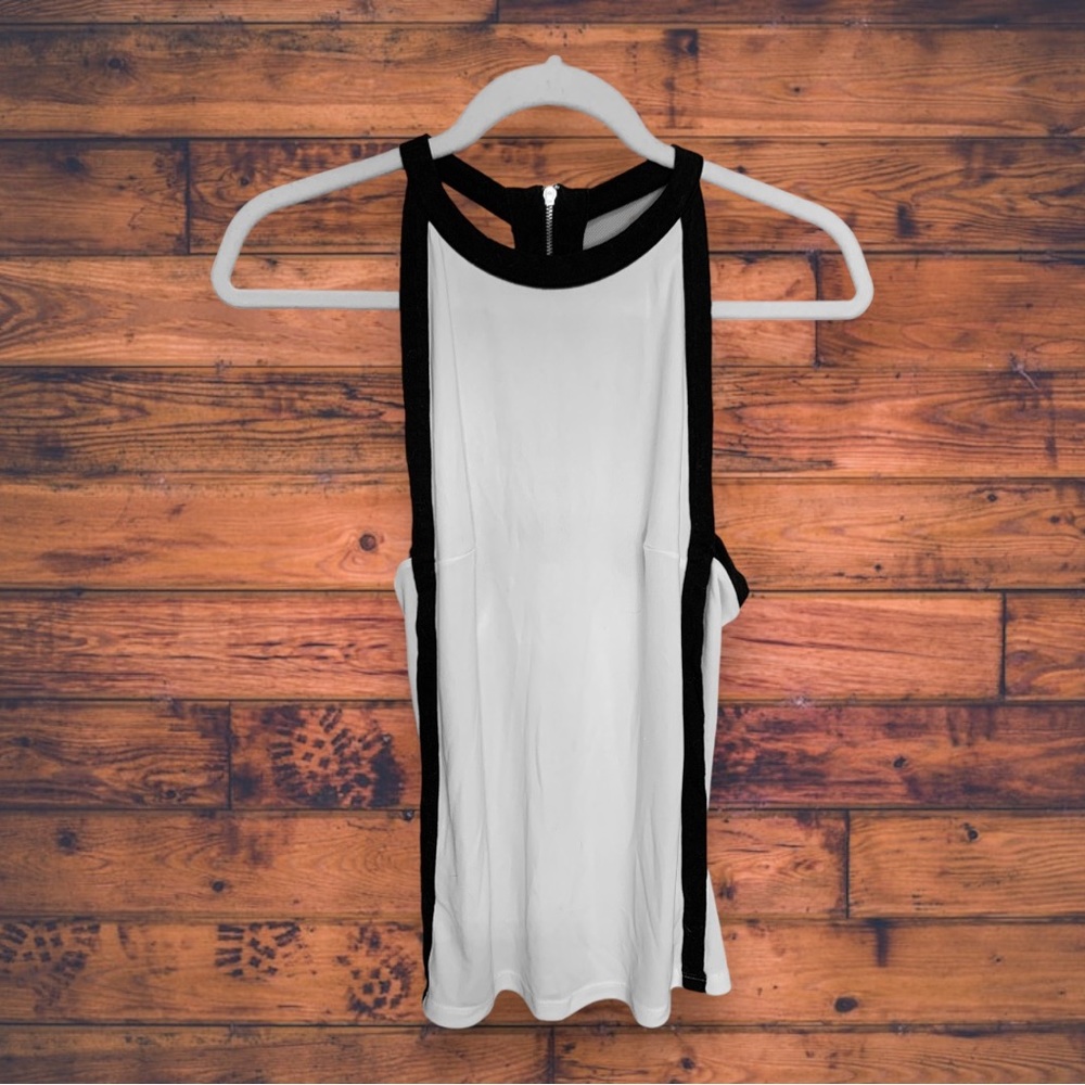 ✨ TOPSHOP White with Black Trim Halter Top & Zipper Back